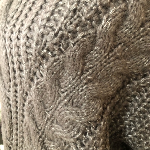 Sweater - Picture 2 of 3